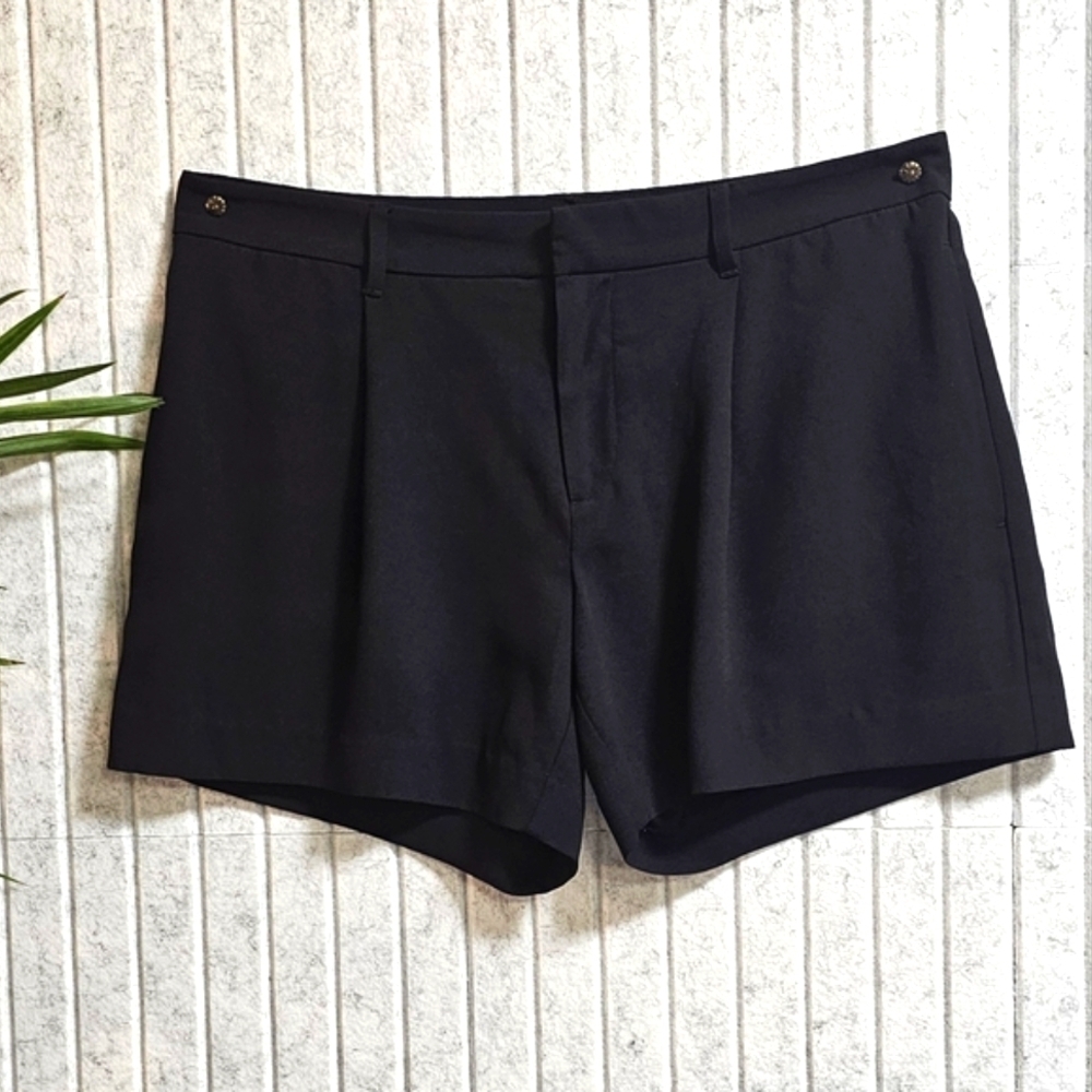 Banana Republic Black Dress Shorts Women’s 4 Pleated Front Workwear Classic